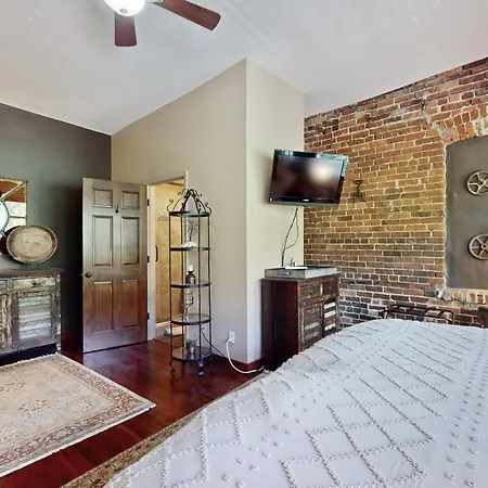 Lofts On Lexington Apartment